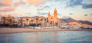 Qu&eacute; hacer en Sitges en 1 d&iacute;a: gu&iacute;a para disfrutar al m&aacute;ximo del destino - Hotel Sitges