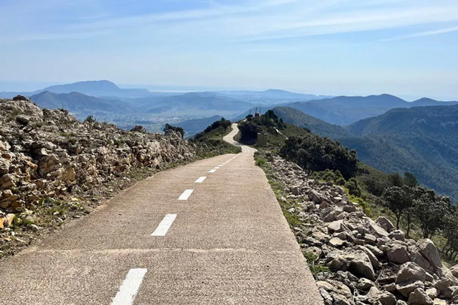 7 fietsroutes vanaf Climia Benidorm Plaza om de Costa Blanca op twee wielen te ontdekken - Climia Hotels