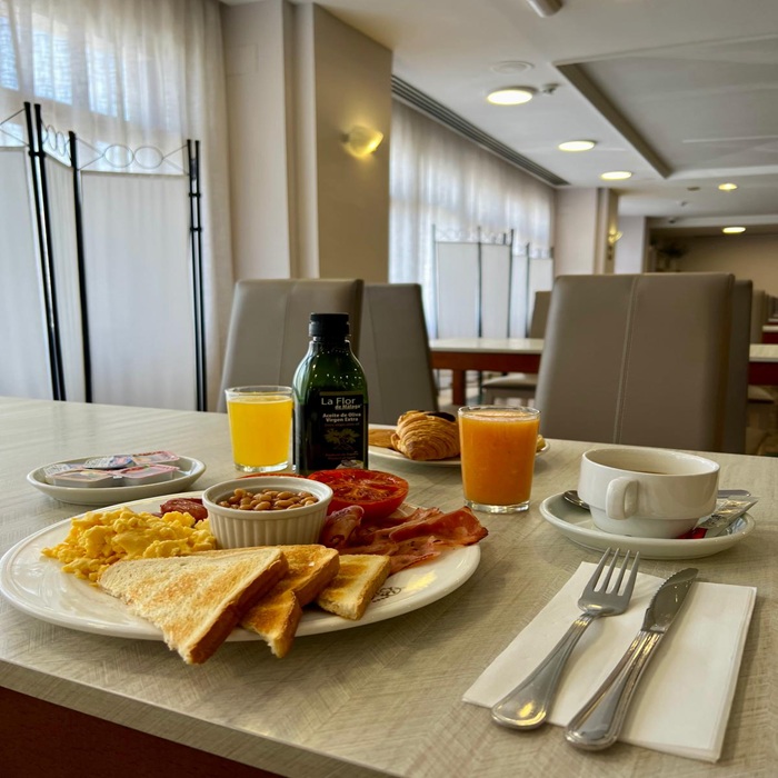 RESTAURANTE NARIXA DESAYUNO BUFFET 4