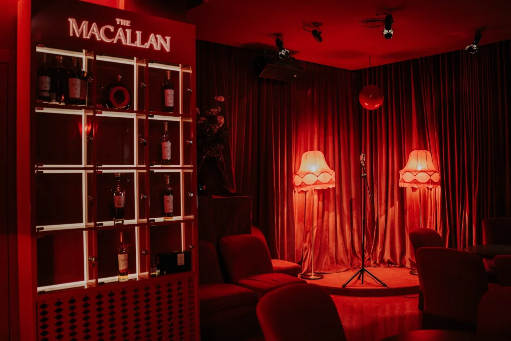 54812927638_a8aabd7ff3_o-_1__11zon