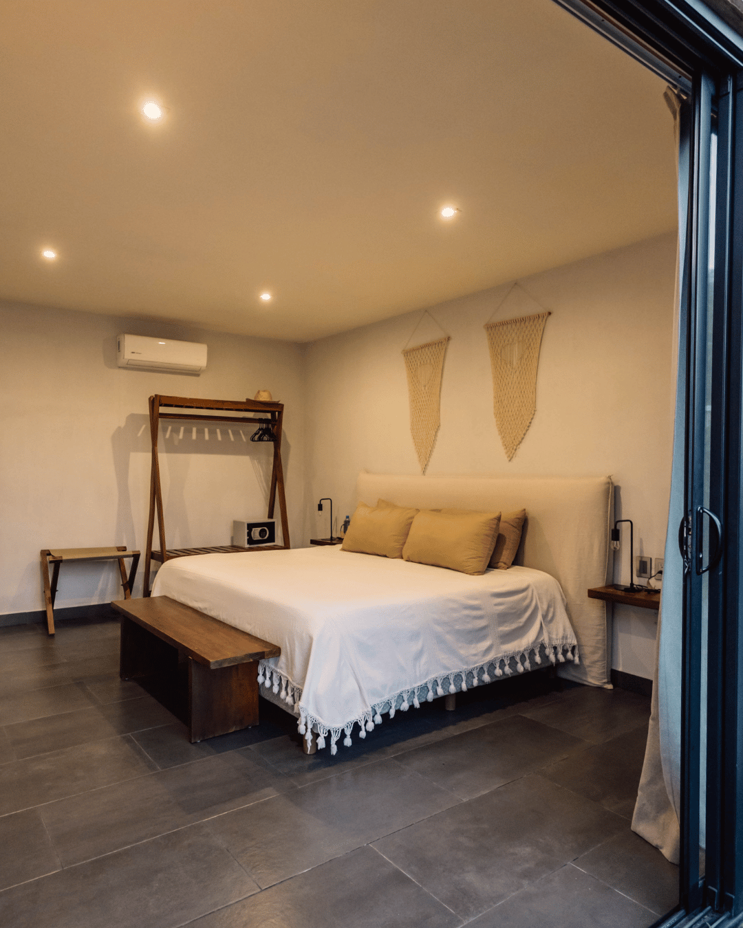 Bora_Boutique_Rooms (3)