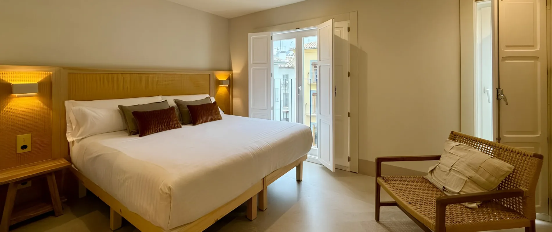 Camere - Cosy Room Tapiner&iacute;a | Valencia, Official Website