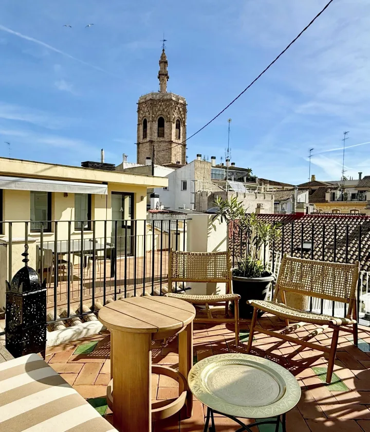 Cosy Room Tapiner&iacute;a | Valencia, Official Website