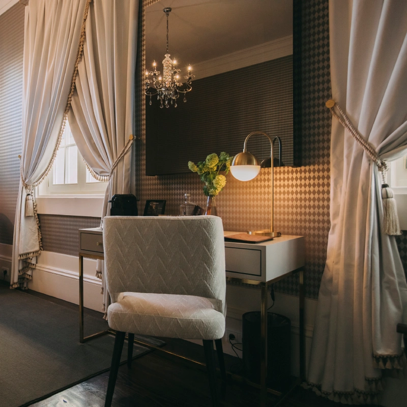 Eugénio de Andrade - Torel Palace Porto