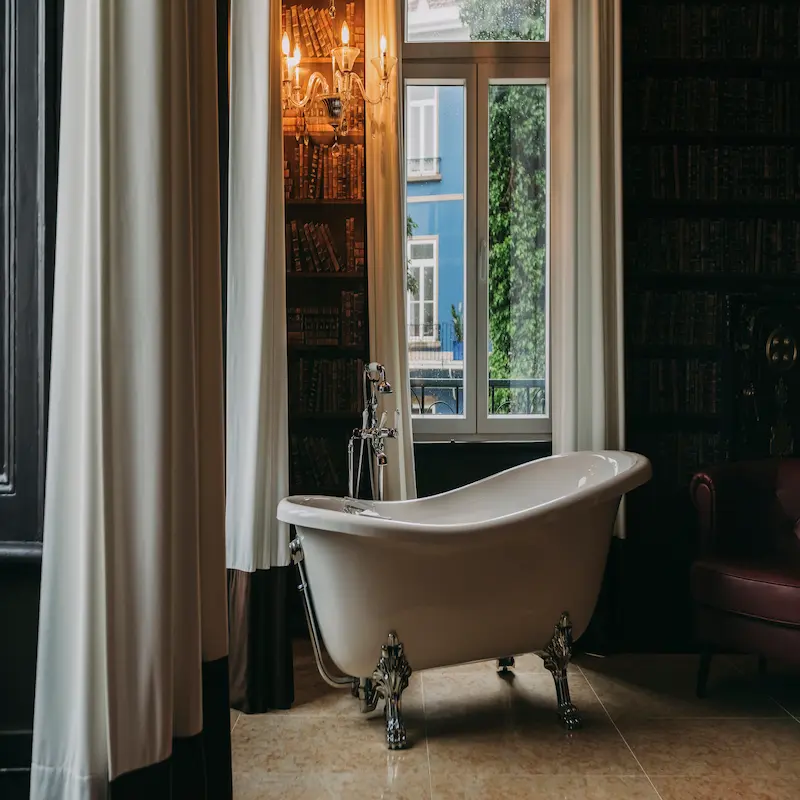 Suite Royal with View 'D. Maria II' of Torel Palace Lisbon, a luxury boutique palace hotel with a MICHELIN Star restaurant in the heart of Lisbon, with outstanding views over the city