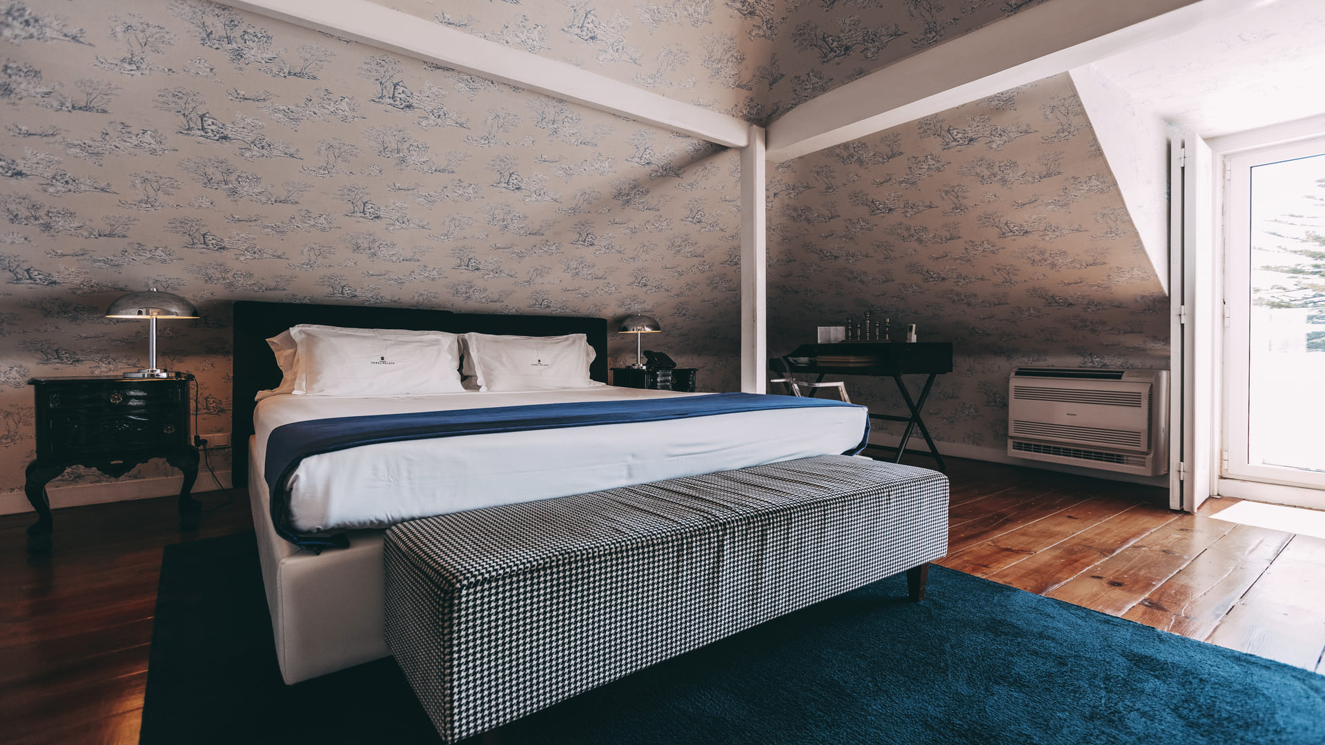 Rooms &#038; Suites - Torel Palace Lisbon