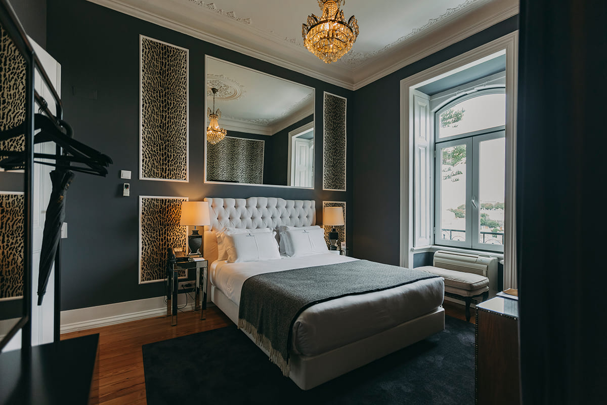 Rooms &#038; Suites - Torel Palace Lisbon