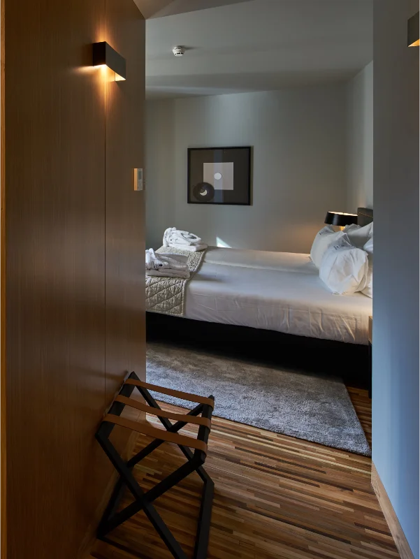 Joan Mir&oacute; - Torel Avantgarde