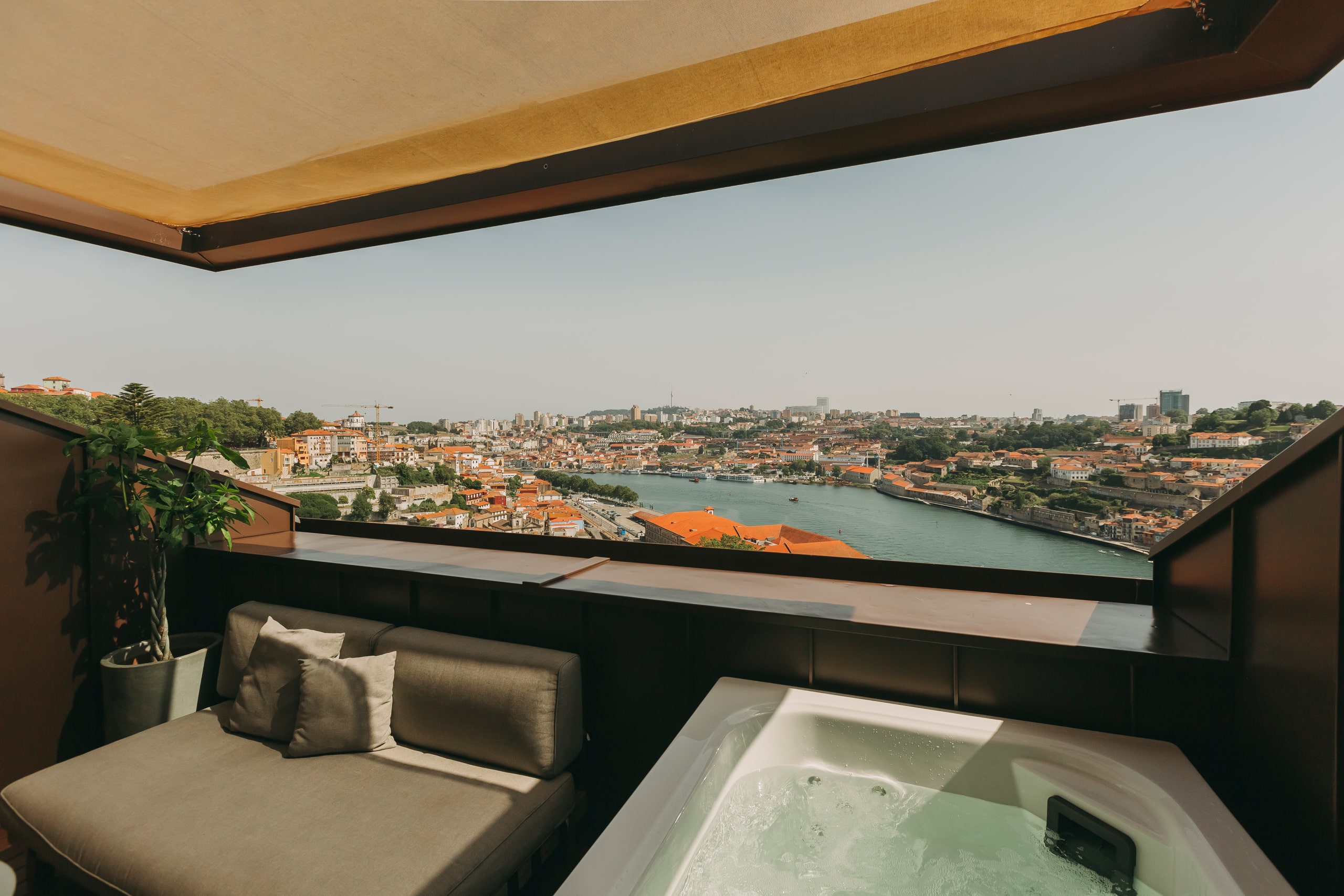 Estadia - Torel Avantgarde