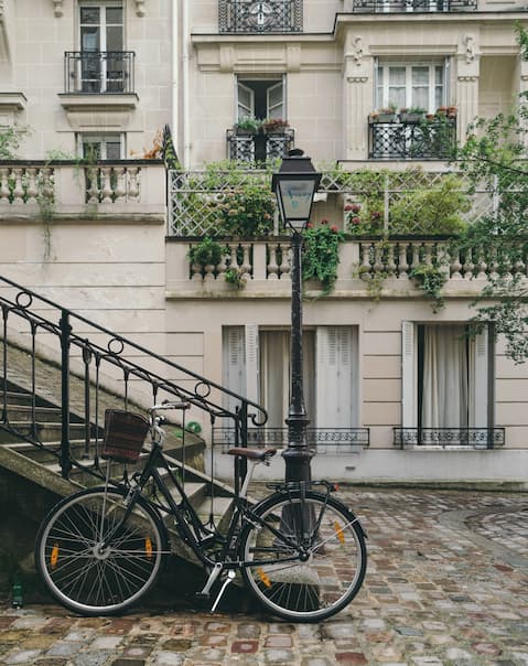 LuckyBird Account Deactivation Service Easy Process - Paris La Defense Grand Hotel 1