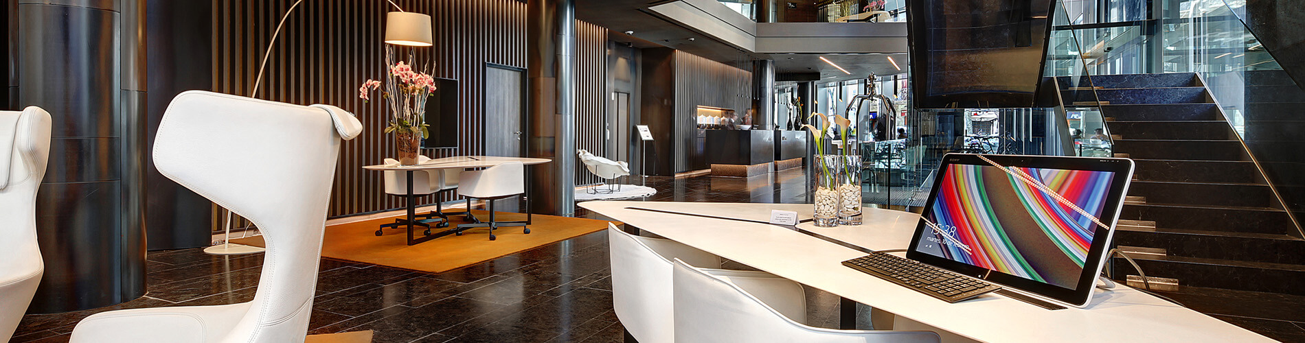 Trabaja con nosotros - Olivia Lisboa Hotel