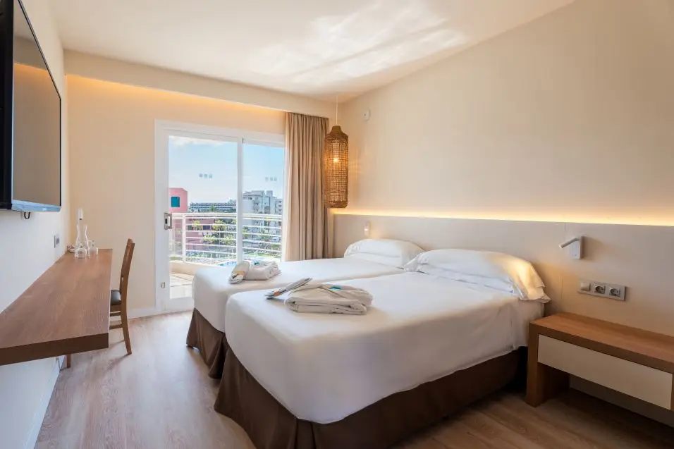 Cala Millor Garden Hotel - Garden Hotels