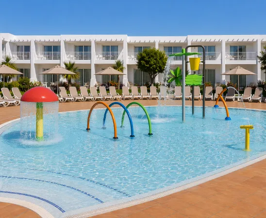 Entertainment - Garden Bah&iacute;a de Lobos - Garden Hotels