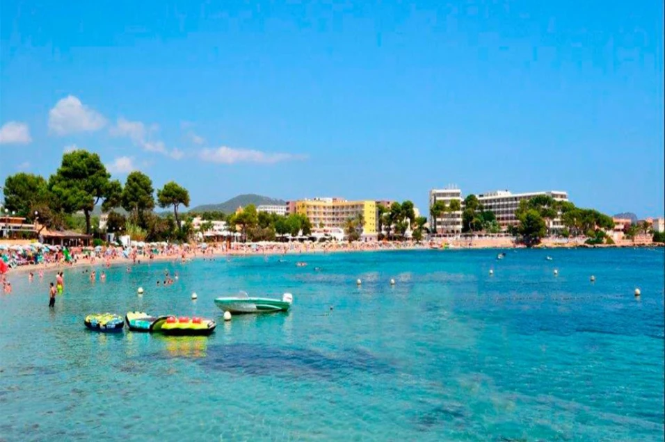 Hostal Los Pinos - Garden Hotels