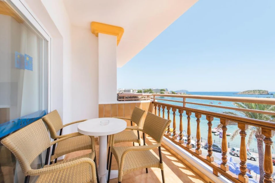 Apartamentos Es Canyer - Garden Hotels