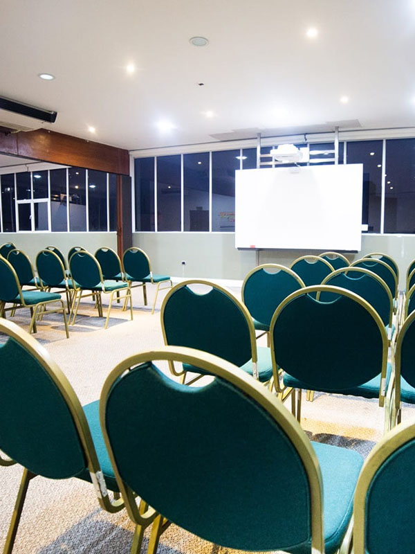 Hotel Azor - EM Hotels