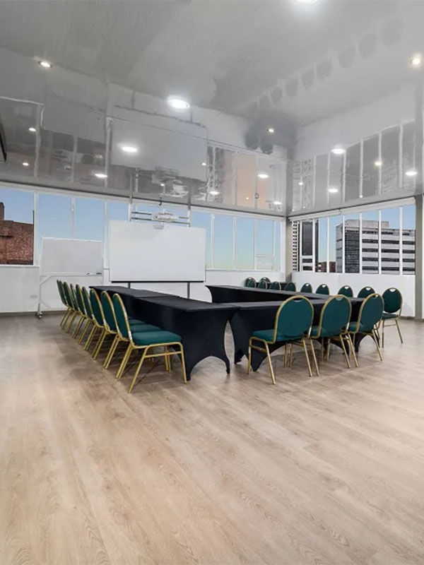 Hotel Azor - EM Hotels