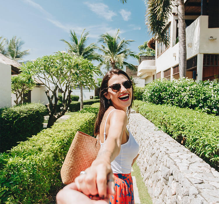 EM Hotels - EM Hotels