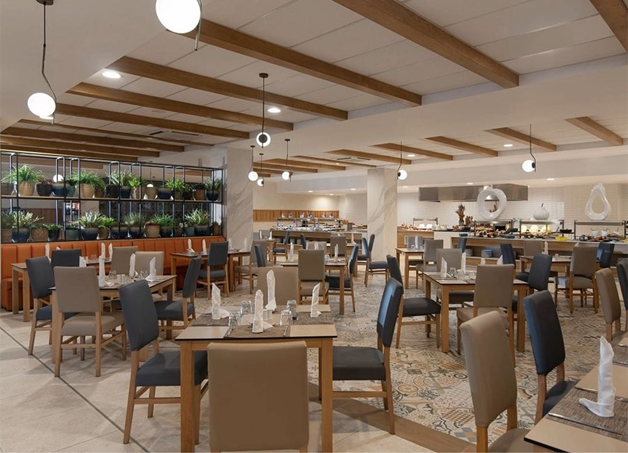 Hotel Serenade Punta Cana - EM Hotels