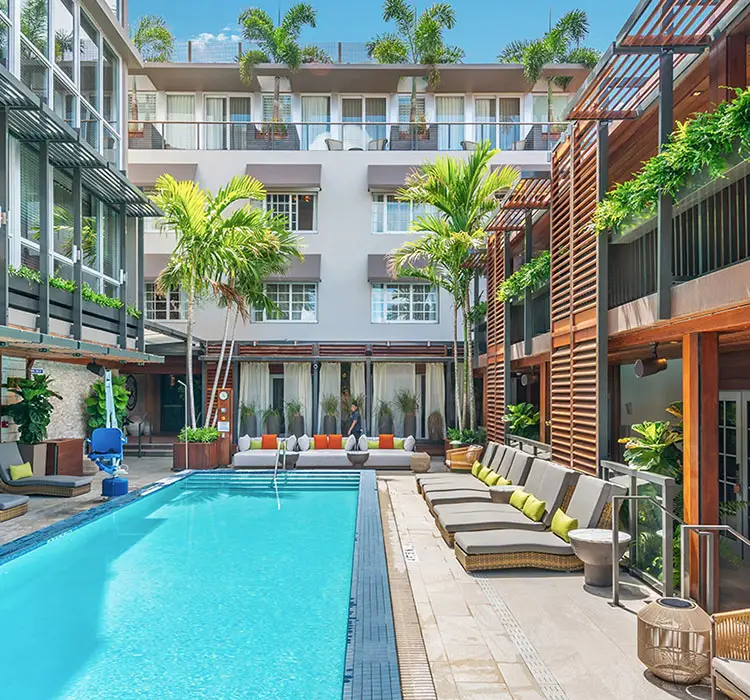 Sobre nosotros - EM Hotels