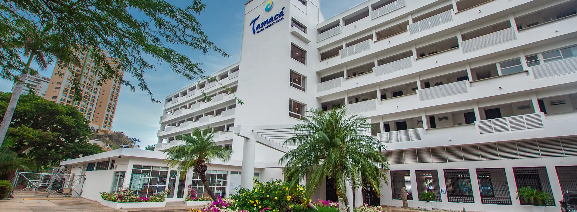 Tamaca Beach Resort - EM Hotels