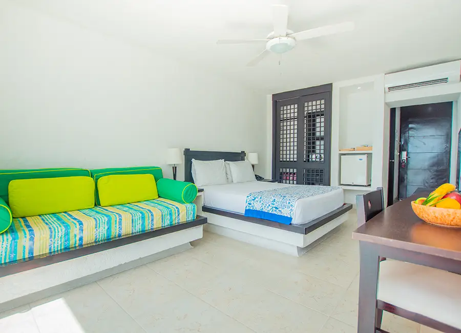 Tamaca Beach Resort - EM Hotels