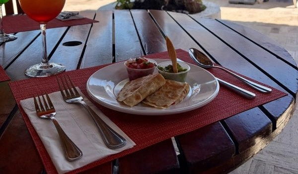 seahorse snack bar costa sur all incluisve resort pv