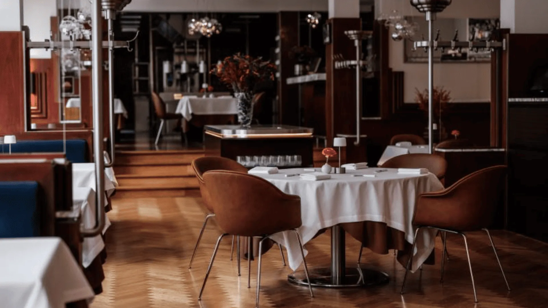 Bozar restaurant Brussels fine dining Centre for Fine Arts Victor Horta elegant table