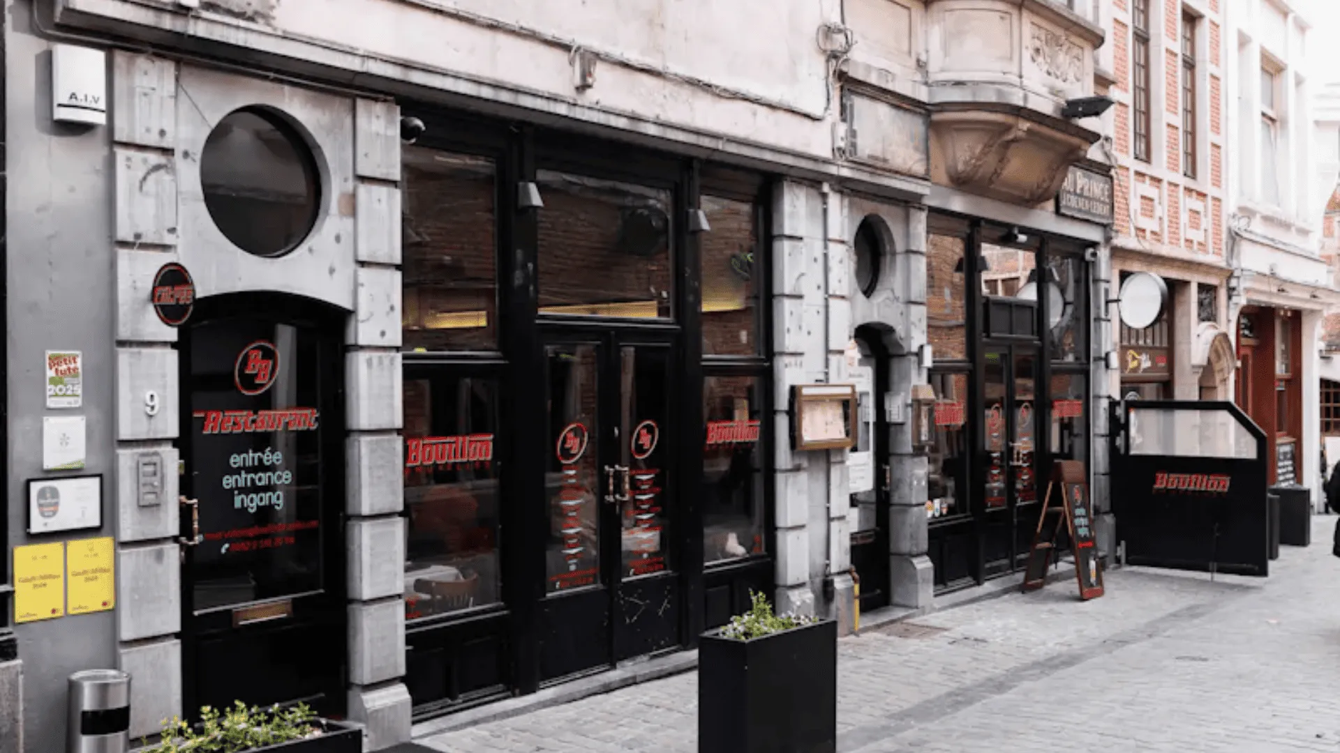 Bouillon Bruxelles restaurant Belgian cuisine moules-frites shrimp croquettes