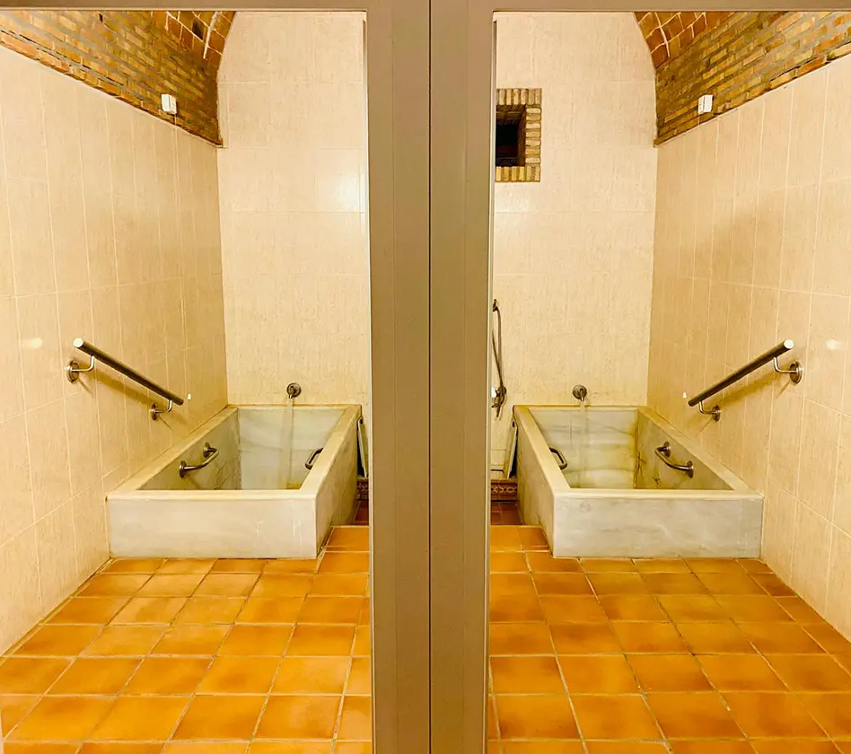 Two bathtubs in spa