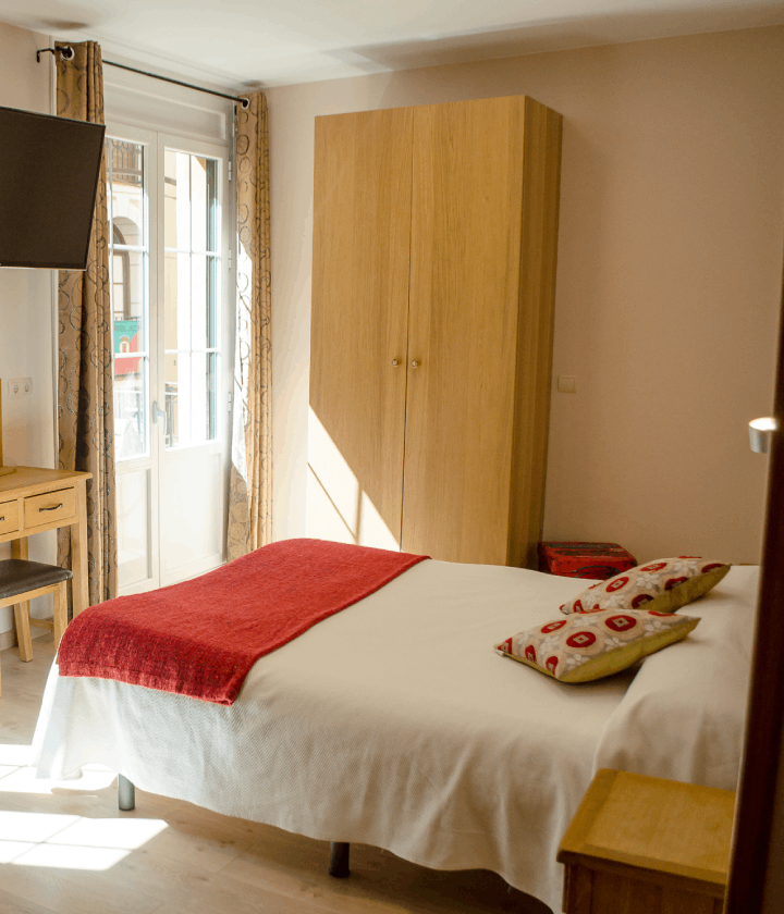 Hotel Jaqués en Jaca, Huesca