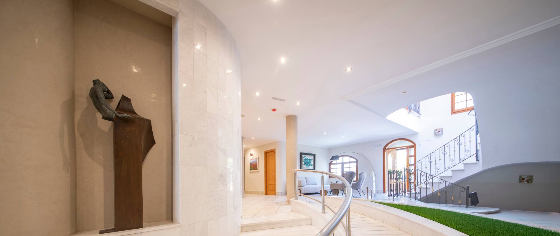 Services - Hotel La Grava en El Morell, Tarragona | Web Oficial