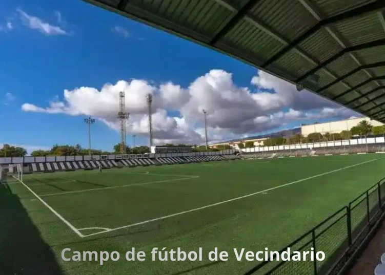 Campo f&uacute;tbol Vecindario 1