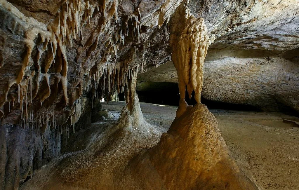 Ojo Guare&ntilde;a, una de las cuevas m&aacute;s grandes del mundo - Spirit Hotels&amp;Apartments