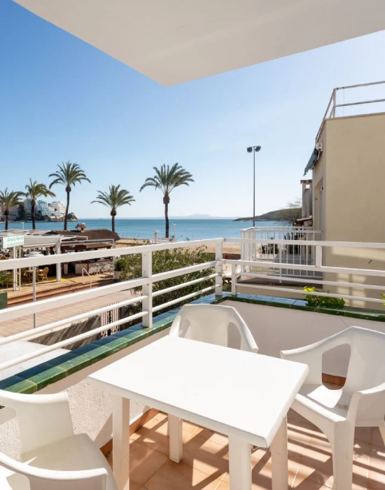 Nura Houses Magaluf Beach - Nura Hotels