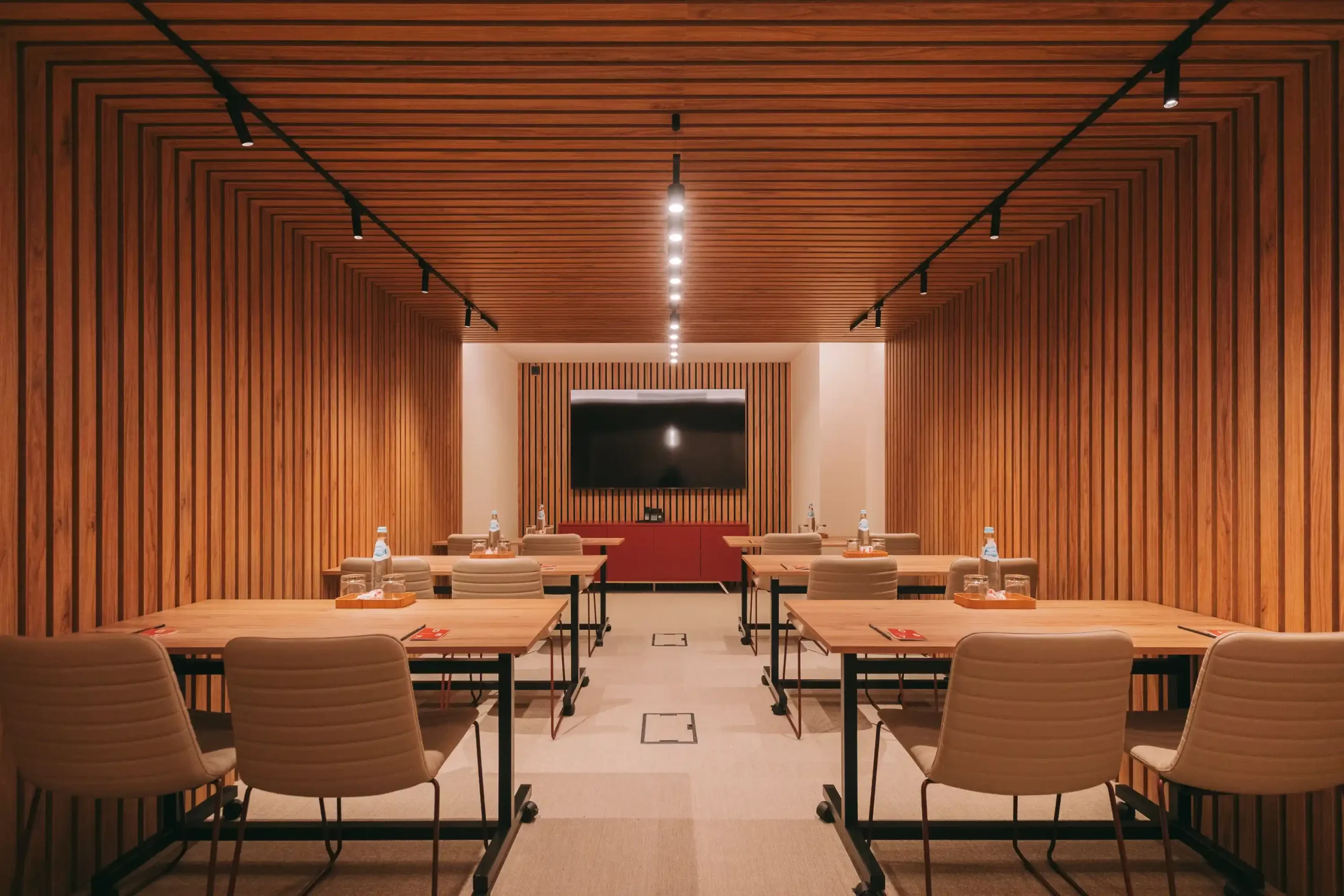 Services - Home - Hotels 705 | Porto | Official Website
