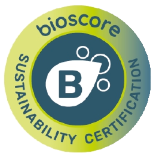 &Iacute;cono redondo de "Bioscore Sustainability Certification" con una "B" en el centro sobre un fondo verde.