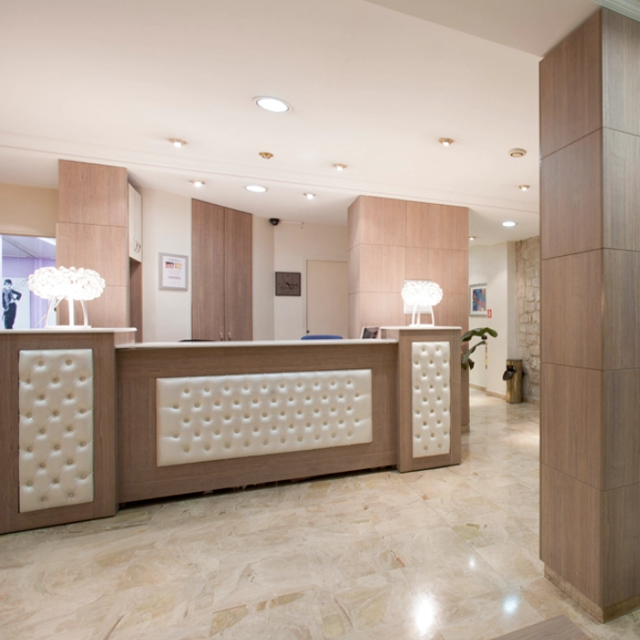 Services - Hotel Lebron - Paris