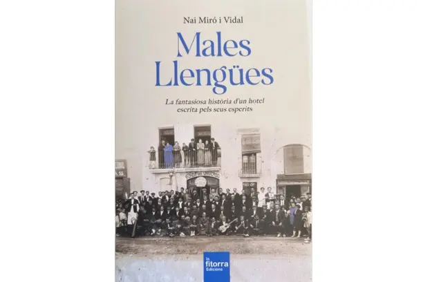 portada libro Males LLengües
