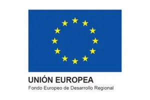 Bandera de la Uni&oacute;n Europea y texto "Fondo Europeo de Desarrollo Regional".
