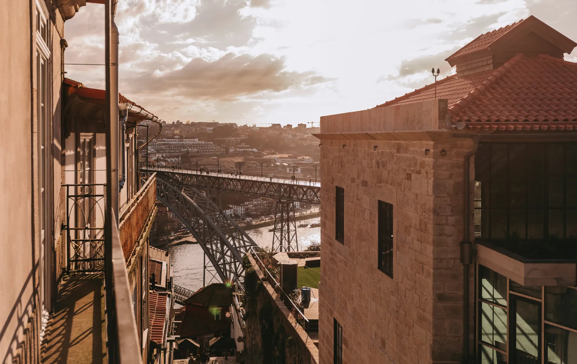 Destination - LENScape Coterie