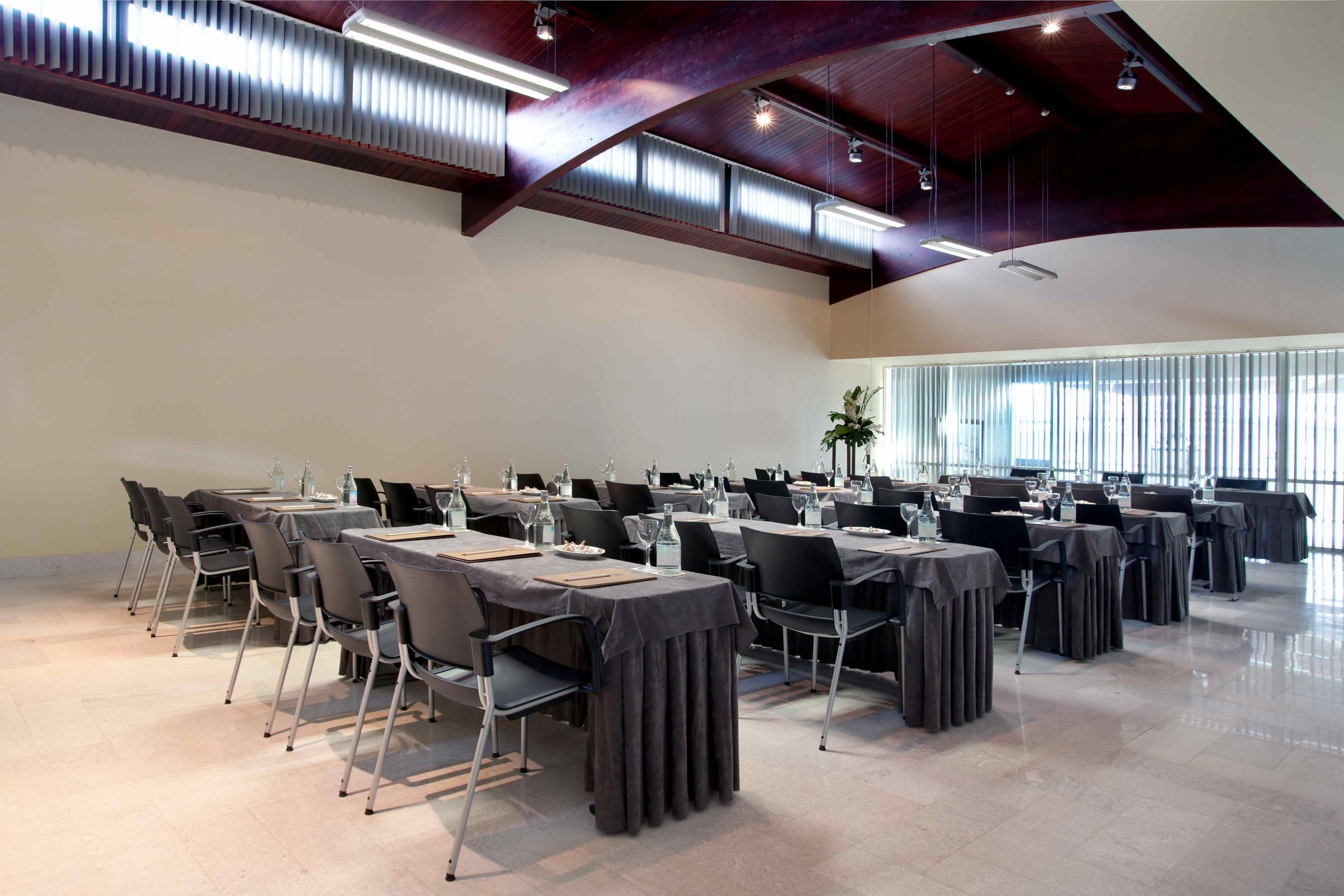 Events - hotelrocanivaria2025