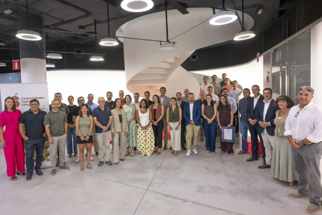 ADRIAN Hoteles participates in the launch of Santa Cosecha, the platform that connects hotels and local producers. - Adrian Hoteles