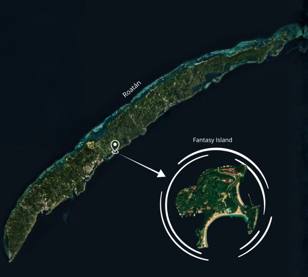 Mapa satelital de Roatán con un zoom sobre Fantasy Island.