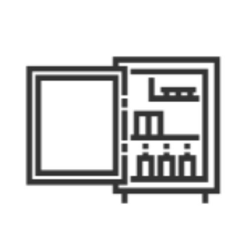 Une icône de réfrigérateur ouvert avec étagères et bouteilles, style dessin linéaire noir.