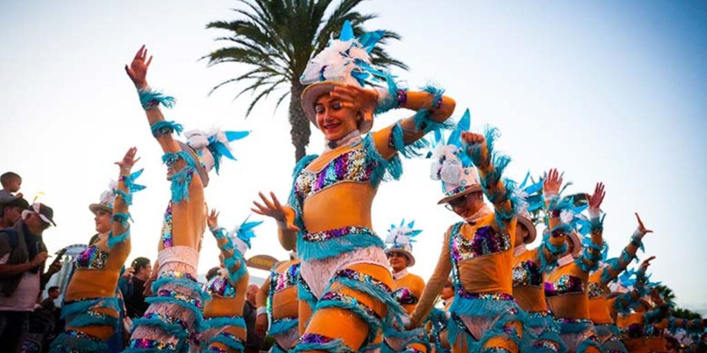 Comparsas en el Carnaval de Tenerife