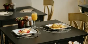 Comment maintenir votre routine sant&eacute; tout en voyageant &agrave; Tenerife. - Reveron Plaza