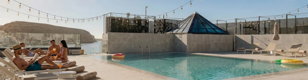 Best rooftops and summer events in Los Cristianos. - Reveron Plaza