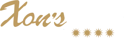 "Logo de Xon's con cuatro estrellas doradas."