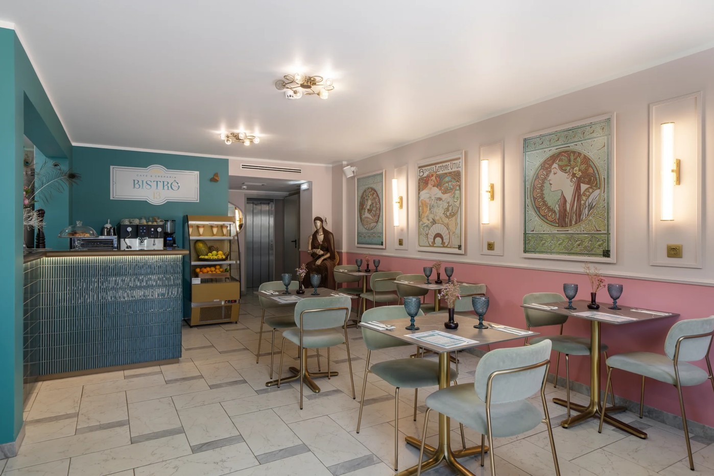 Restaurant & Bar - Madeira Hotel Group